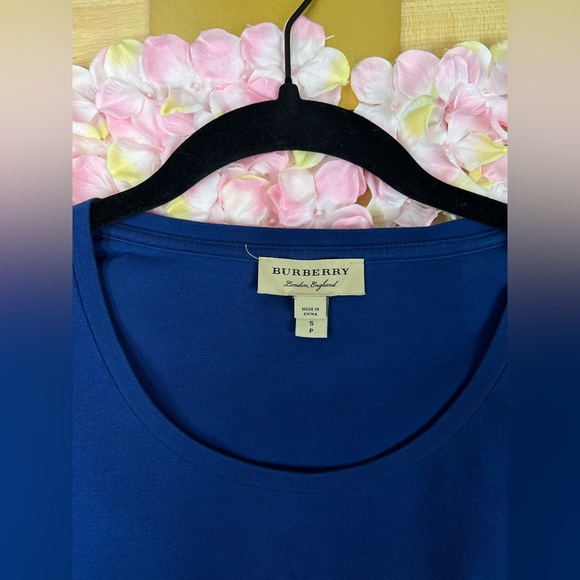 Burberry Royal Blue top with plaid details on sleeves - Picture 5 of 10